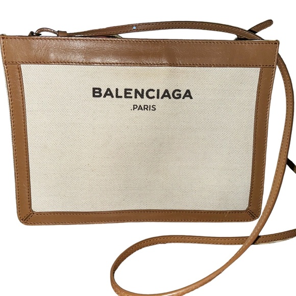 Balenciaga The Navy Vintage Pochette W/ COA - Picture 2 of 13